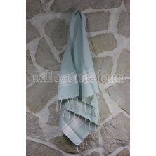 Fouta plate vert "Boule de gomme" (100x200 cm)